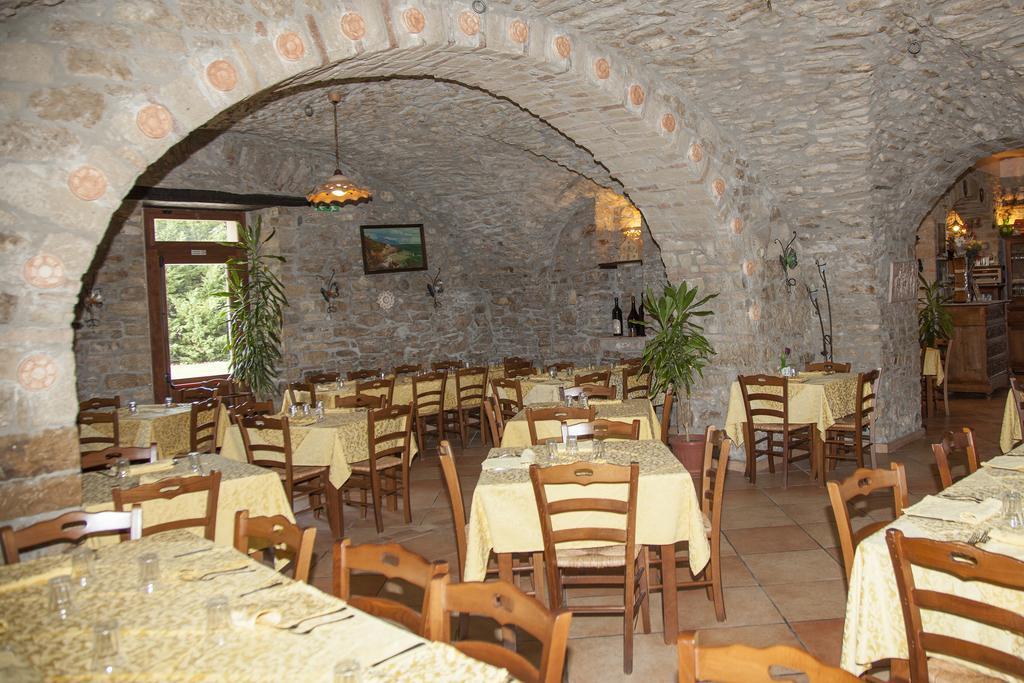 Agriturismo La Vecchia Cascina Di Paolo & Belinda Villa Pietrelcina Exterior photo