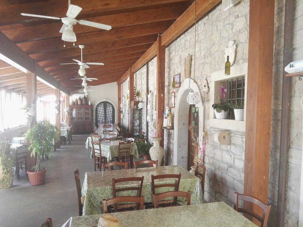 Agriturismo La Vecchia Cascina Di Paolo & Belinda Villa Pietrelcina Exterior photo